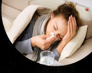 जानिए बर्ड फ्लू के लक्षण और सावधानी