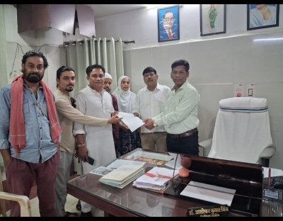 जिला अस्पताल दुर्ग में डॉक्टर की लापरवाही का आरोप, सामान्य बुखार को बताया किडनी-लीवर की गंभीर बीमारी