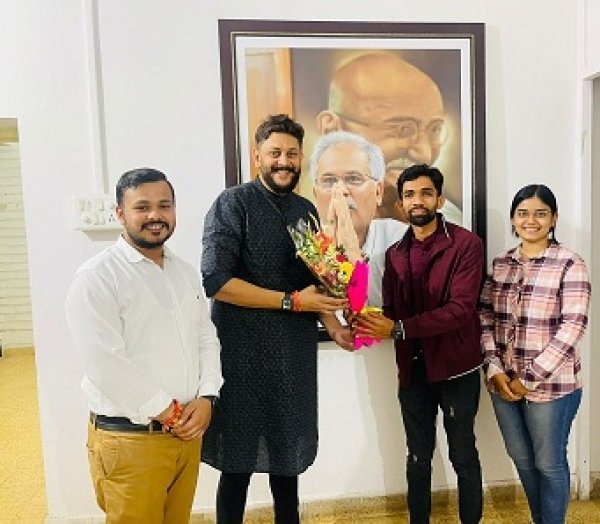 दाऊ श्री वासुदेव चंद्राकर कामधेनु यूनिविर्सिटी में प्रवेश के लिए एआईपीसी की पहल से छत्तीसगढ़ के मूल निवासी छात्रों को मिलेगी प्राथमिकता