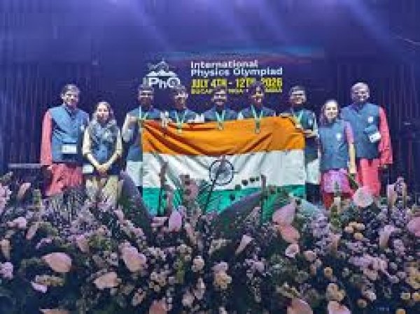 अंतर्राष्ट्रीय भौतिकी ओलंपियाड में भारत का स्वर्णिम प्रदर्शन, पांचों छात्रों ने जीते गोल्ड मेडल