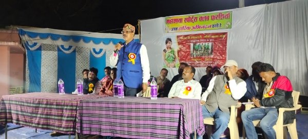 *पंचघरिया की टीम ने अमाली को हराकर 15,000 व ट्रॉफी पर किया कब्जा
