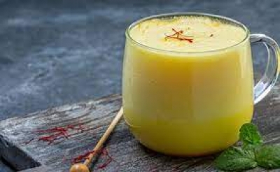 सेहत से भरपूर होता है मसाला दूध आइये जानते है इसे कैसे बनाये