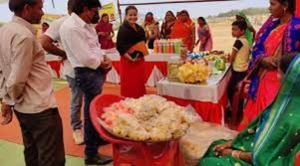 दारगांव में गौठान मेला आयोजित, 15 हजार रूपए के सामानों का हुआ विक्रय