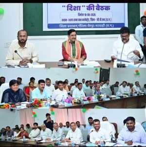 विकास योजनाओं को मिले गति, निर्माण कार्य समय-सीमा में हों पूर्ण : केन्द्रीय राज्य मंत्री  तोखन साहू