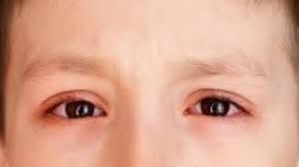 आंखों से जुड़ी समस्याएं 60 फीसदी तक बढ़ा देती हैं डिमेंशिया का खतरा