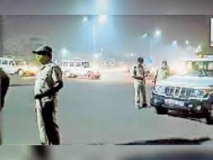 दुर्ग में आज से सभी स्कूल बंद:ऑनलाइन चलेंगी कक्षाएं, जिले में नाइट कर्फ्यू भी