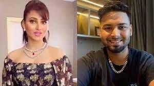 उर्वशी रौतेला को देख यूजर्स का गले पर गया ध्यान, कहा- &lsquo;ऋषभ पंत जैसी चेन पहन ली&rsquo;