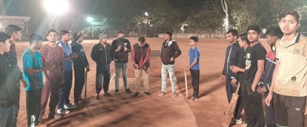 सिक्स-ए साइड फ्लड लाईट क्रिकेट टूर्नामेंट शुभारंभ