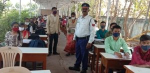 *राष्ट्रीय सड़क सुरक्षा माह के छब्बीसवें दिन शहर के विद्यालयों में की गई कार्यशाला आयोजित