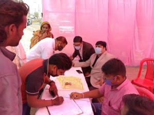 बिना हेलमेट या सीट बेल्ट के वाहन चलाना जान, माल के लिए नुकसानदायक-न्यायाधीश श्रीवास्तव