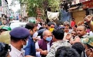 बाढ़ प्रभावित श्योपुर के DM पर गिरी गाज, एक दिन पहले केंद्रीय मंत्री को झेलना पड़ा था विरोध