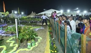 राज्योत्सव 2021: मेले में उमड़ रहा जन सैलाब : विभिन्न विभागों के स्टाल लुभा रहे हैं लोगों को.