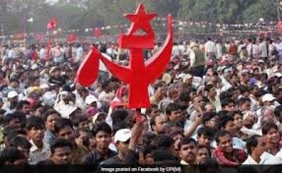 कभी सफाईकर्मी के तौर पर काम करती थीं आनंदवल्&zwj;ली, अब चुनी गईं ब्&zwj;लॉक पंचायत की अध्&zwj;यक्ष