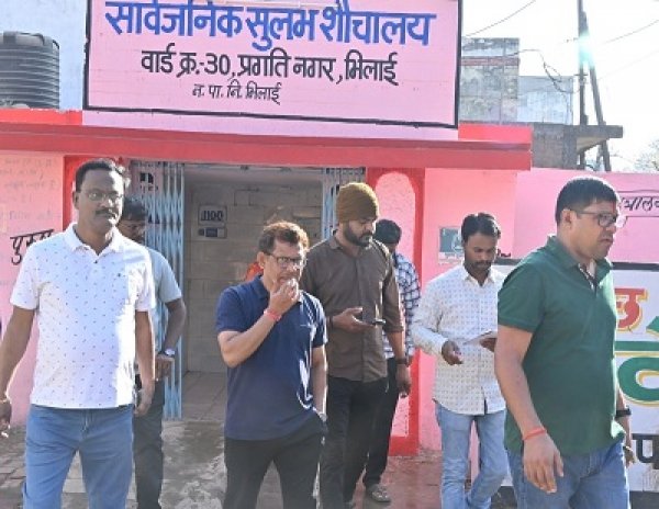 नगर निगम भिलाई के सभी सार्वजनिक सामुदायिक शौचालय अधिक व्यवस्थित हो रहे हैं।