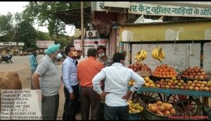 पुलगांव के बग्गा साड़ी सेंटर में निगम ने की कार्यवाही...*