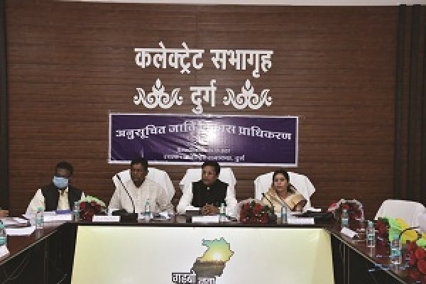 अनुसूचित जाति विकास प्राधिकरण की बैठक में लिया गया निर्णय , नगरीय क्षेत्रों में अनुसूचित जाति के लिए बनाये जाएंगे शापिंग माल