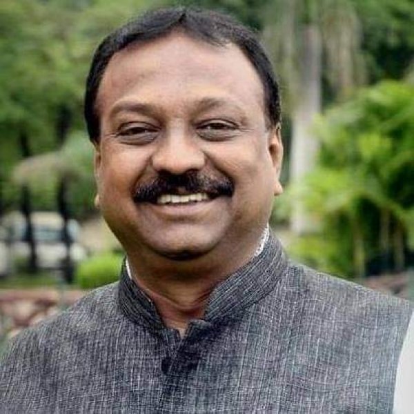 राजधानी हॉस्पिटल आगजनी मामले में मृतकों को प्रबंधन के द्वारा दिया जाए 10 10 लाख का मुआवजा -  कन्हैया