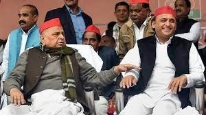 सत्ता, परिवार और पार्टी... सबको साधते थे मुलायम, कैसे अखिलेश यादव ले सकते हैं ये 3 सबक