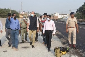 अच्छी खबर : आज शाम 4 बजे छोटी गाडिय़ों के लिए खुलेगा ओवर ब्रिज , कलेक्टर ने किया ओव्हरबिज का निरीक्षण