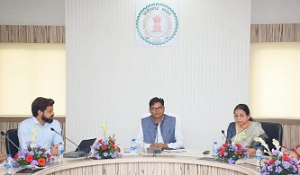 मोबाइल बेस्ड एप्लीकेशन &rsquo;सुगम&rsquo; का वाणिज्य मंत्री ने किया लोकार्पण