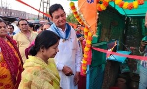 महापौर श्रीमती अलका बाघनार ने बस स्टैंड में प्याऊ घर का किया शुभांरभ