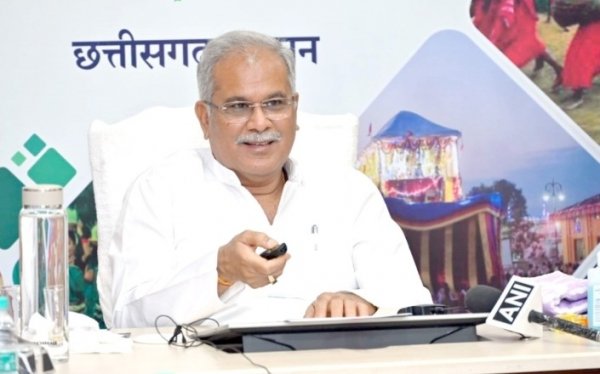 मुख्यमंत्री श्री बघेल ने &lsquo;छत्तीसगढ़ी पर्व सम्मान निधि योजना&rsquo; का किया वर्चुअली शुभारम्भ