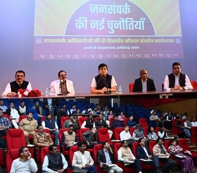 एआई तकनीक के उपयोग से जनसंपर्क कार्यों में आएगी गति और प्रभावशीलता : डॉ. रवि मित्तल&rdquo;