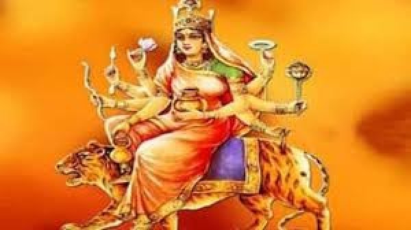 नवरात्रि के चौथे दिन होती है मां कूष्मांडा देवी की आराधना, दूर होते हैं रोग-शोक