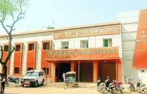 7 घंटे ऑपरेशन चलाकर फुल कैपेसिटी में की गई ऑक्सीजन प्लांट की सप्लाई, ट्रॉली से बैकअप व्यवस्था कर मरीजों को दी गई ऑक्सीजन सुविधा