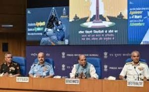 &#039;अग्निवीरों&#039; के लिए सरकार की नई घोषणा, रक्षा मंत्रालय में नौकरी के लिए मिलेगा 10% आरक्षण; राजनाथ सिंह ने दी मंजूरी