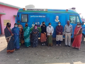 बुजुर्गों के जीवन में लौटा उजियारा