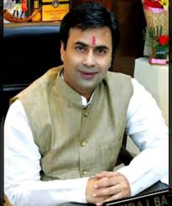 अमृत मिशन का कार्य पूर्ण हो गया है तीन दिन में समस्या का निराकरण करें-महापौर