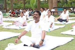 कोटमहर गार्डन में उत्साहपूर्वक मनाया गया 12वां अंतरराष्ट्रीय योग दिवस