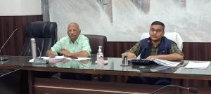 नामांतरण, बंटवारा और ई-कोर्ट के प्रकरणों पर विशेष फोकस करें: कलेक्टर