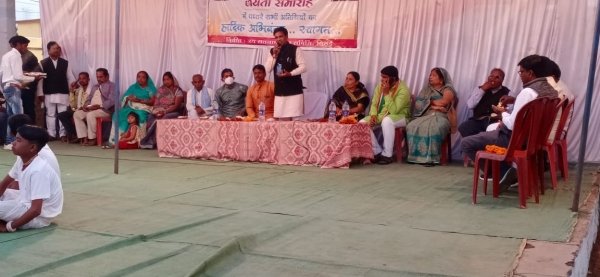 विधायक बघेल ने दी तिलई को दी लाखों रूपये की सौगात, होंगे विकास कार्य