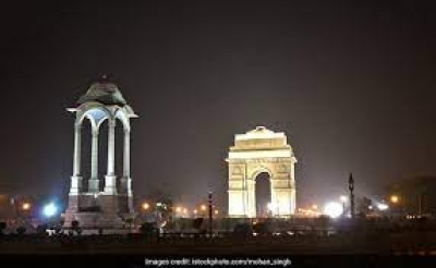 ओमिक्रॉन का खौफ: दिल्&zwj;ली सरकार ने क्रिसमस, न्&zwj;यू ईयर के आयोजन में एकत्रित होने पर लगाई रोक