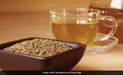 मेथी के बीजों का इस तरीके से कर लीजिए सेवन, गायब होने लगेगी पेट की चर्बी और एक्स्ट्रा बॉडी वेट