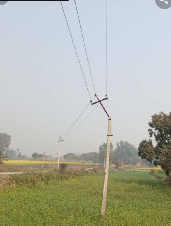 नगरी क्षेत्र में बिजली की आंख मिचौली से ग्रामीण  परेशान