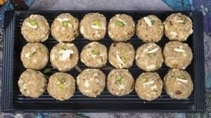 नवरात्रि व्रत में होने वाली कमजोरी को दूर करेंगे सिंघाड़े के लड्डू, रोजाना सिर्फ एक लड्डू खाने से बढ़ेगी इम्युनिटी