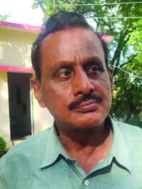 शिक्षिका को अश्लील तस्वीरें भेजने वाला क्रीड़ा अधिकारी गिरफ्तार