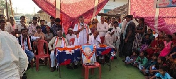 नाँदघाट क्षेत्र में कांग्रेस ने निकाली किसान अधिकार पदयात्रा