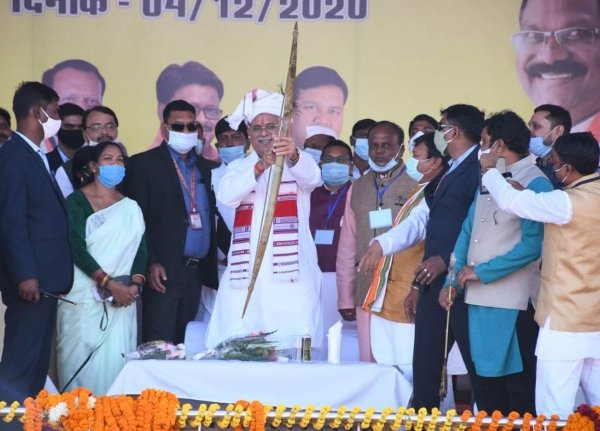 बिलासपुर की पहचान है राउत नाच महोत्सव - मुख्यमंत्री बघेल 43वें राउत नाच महोत्सव में शामिल हुए मुख्यमंत्री