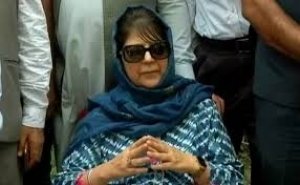महबूबा मुफ्ती ने NIA की छापेमारी का किया विरोध, कहा- BJP की पालतू बन गई जांच एजेंसी