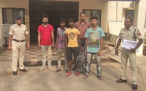 डॉ. मोहन पारख के खाते से 14 लाख रूपये की ऑनलाईन ठगी करने वाले 04 आरोपी धरे गये