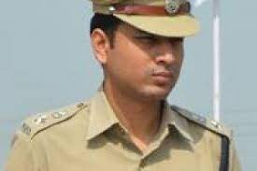 आकाशगंगा सहित सभी मार्केटों में पुलस बल तैनात , एसपी के निर्देश का पालन करते हुए कर रही है सरप्राईज चेकिंग