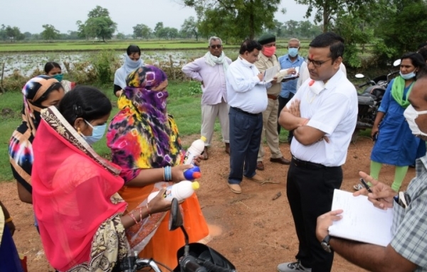 सभी विकासखंड में गौठानों का चयन कर मल्टीएक्टीविटीस के रूप में विकसित करने  दिये निर्देश इंटर क्रापिंग प्लानिंग कर आजीविका संवर्धन हेतु जोड़ें महिला स्वसहायता समूहों को