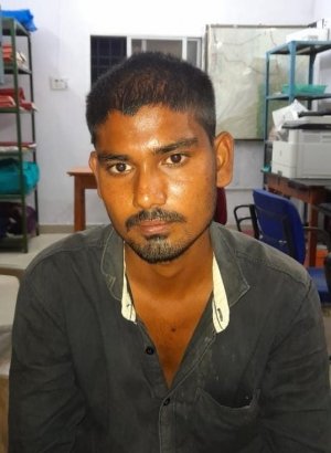 सट्टा-पट्टी व नगदी के साथ, नगरी पुलिस ने एक सटोरियों को रंगे हाथों धर दबोचा