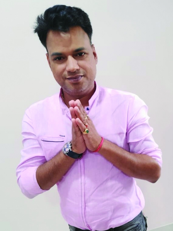 गोबर के नाम पर किसानों को सता रही सरकार : दीपक सोनी