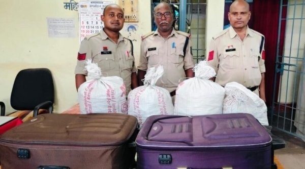 नशे के विरुद्ध दुर्ग पुलिस की बड़ी कार्यवाही ,दुर्ग बस स्टैंड से 21 किलो गांजा बरामद&hellip;&hellip;