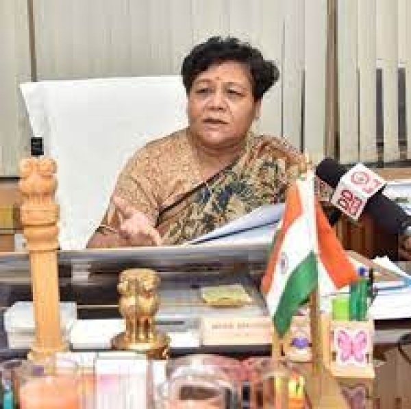 कोविड-19 के संक्रमण के नियंत्रण एवं रोकथाम हेतु रेडक्रॉस सदस्य/वालेंटियर्स करें हर सम्भव सहयोग - सुश्री अनुसुईया उइके